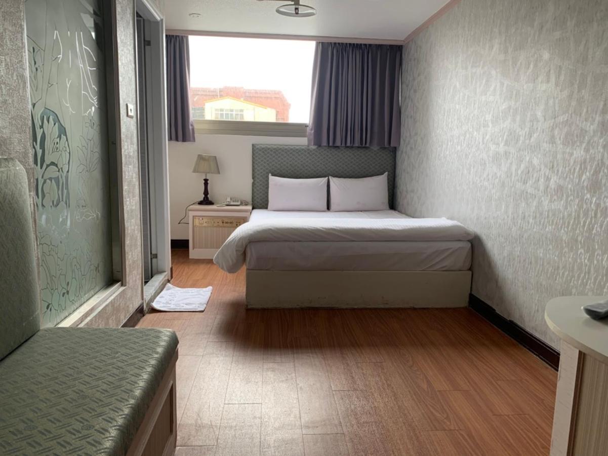 Hrysler Hotel Taipei Eksteriør bilde